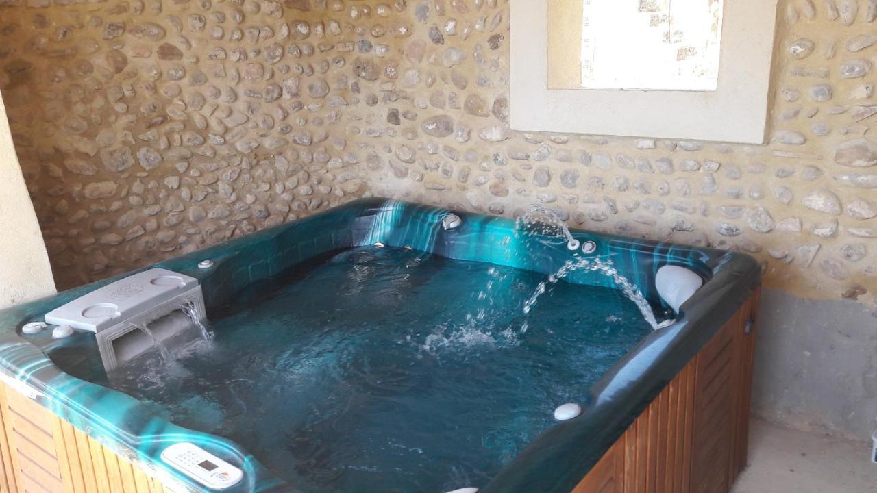 Chambre A La Ferme Au Milieu Des Lavandes Valensole Exterior foto